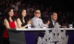 Top 3 Hoa khôi Áo dài Việt Nam ăn tối chia tay Hoa hậu Thế giới Ivian Sarcos 